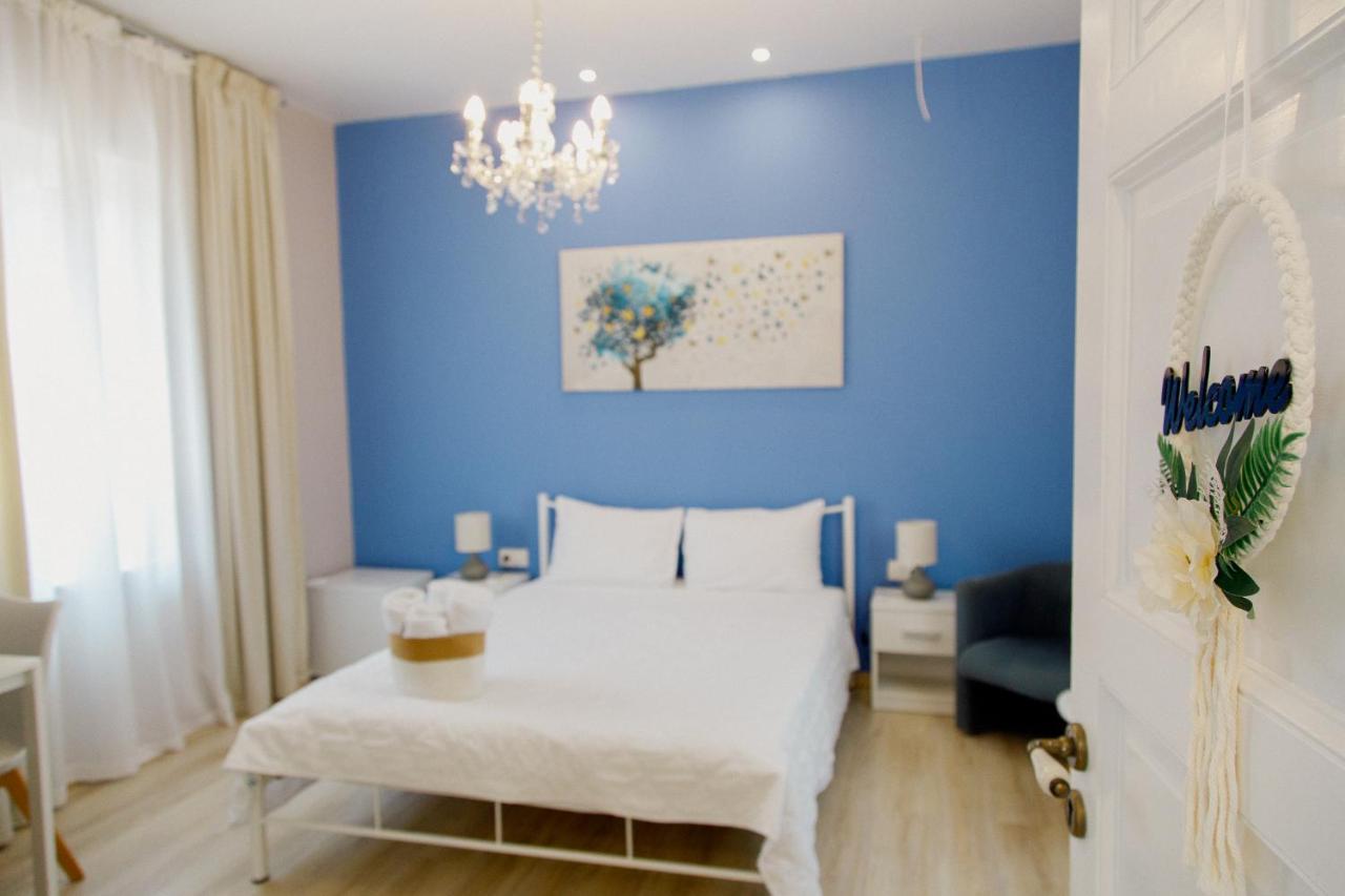 Rooms In Yard Corinto Exterior foto