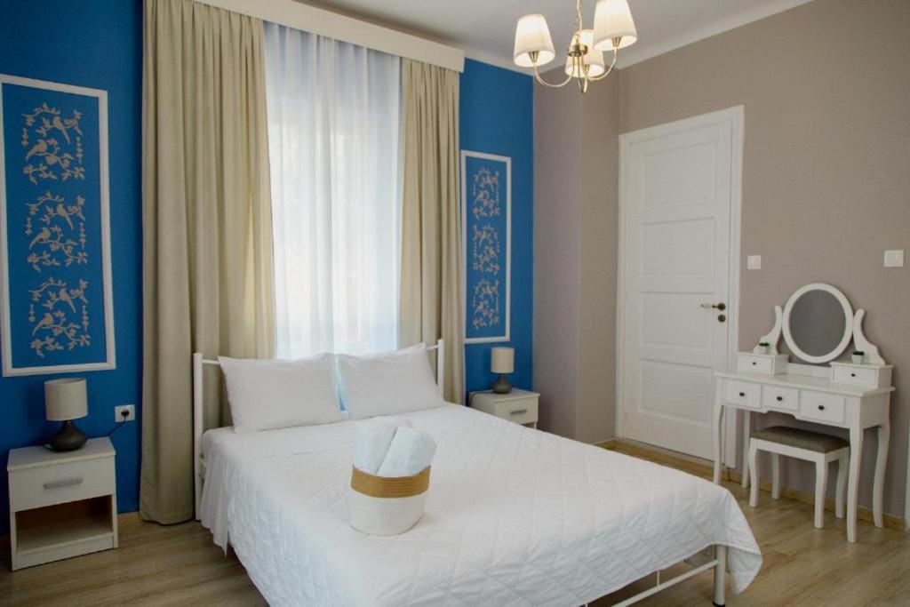 Rooms In Yard Corinto Exterior foto