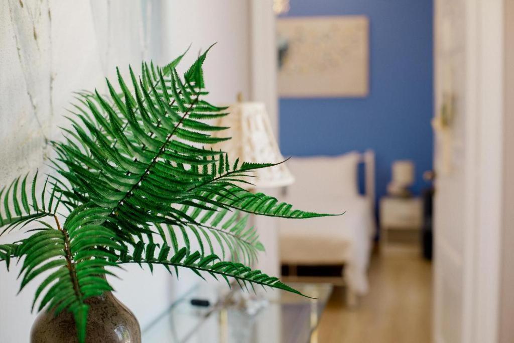 Rooms In Yard Corinto Exterior foto